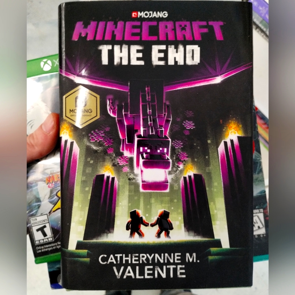 Minecraft "The End" Hardback book